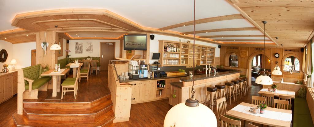 Restaurant Gaestehaus Wiesenheim Uderns Esterno foto